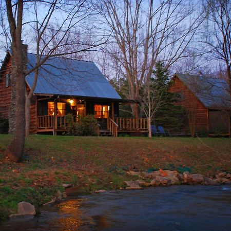 Mountain Springs Cabins Candler Eksteriør billede
