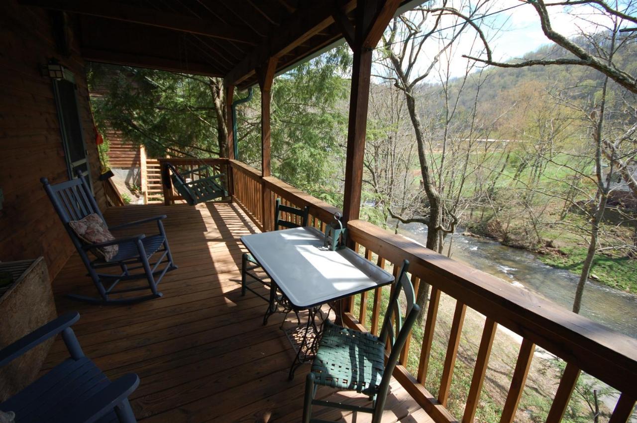 Mountain Springs Cabins Candler Eksteriør billede